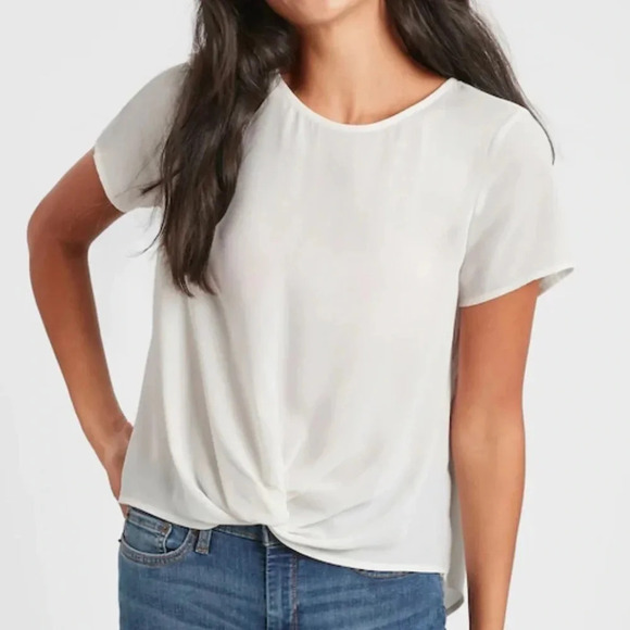Banana Republic twist front top - Picture 5 of 12